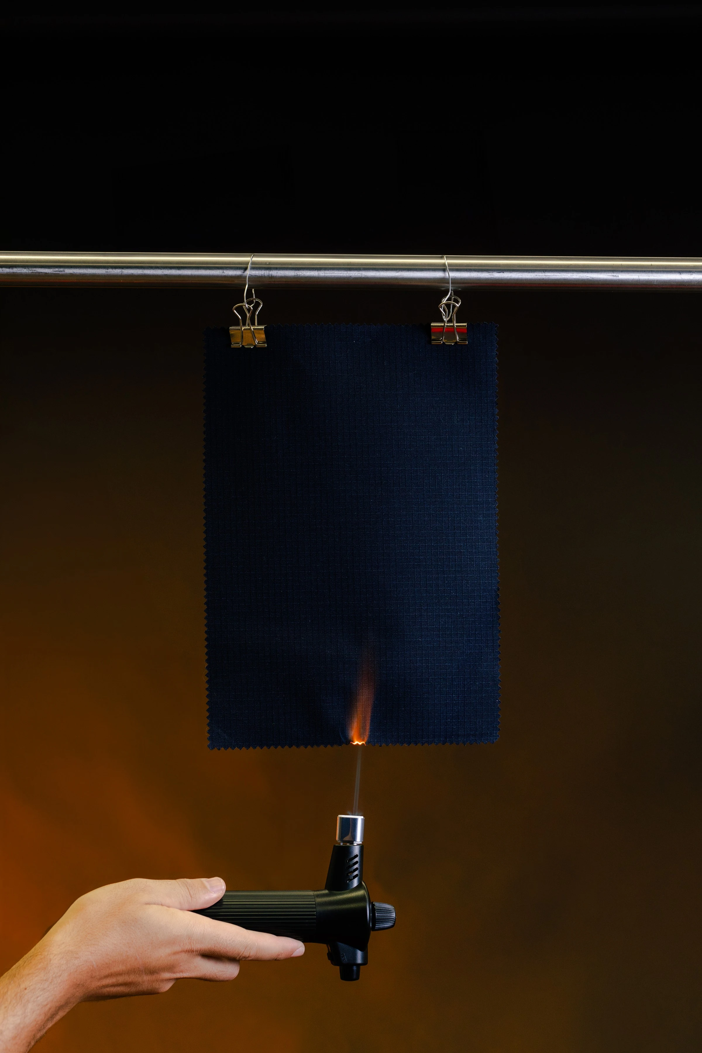 Flame resistance test on technical fabric