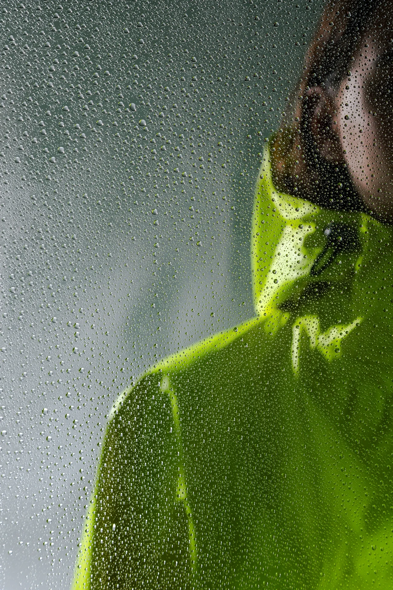 High-visibility protective clothing for offshore operations